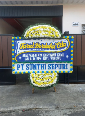 Papan Bunga Duka di Segedong