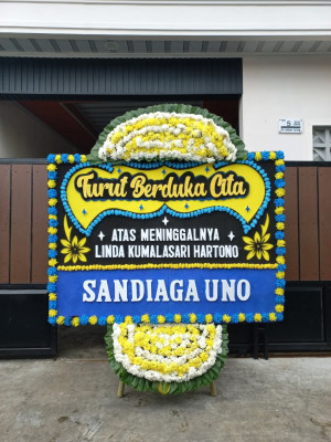 Papan Bunga Duka di Segedong